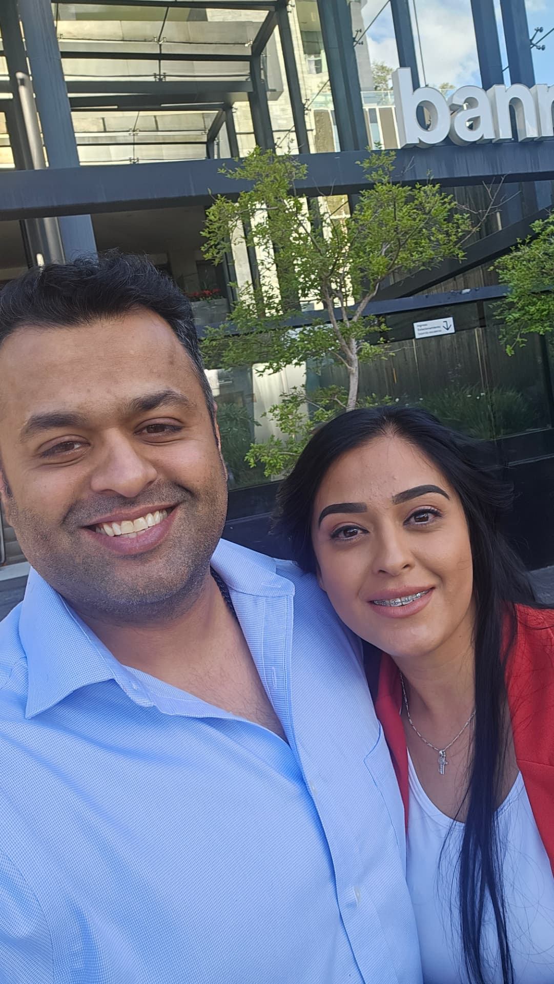 A sunny selfie of Samir and Margarita in México